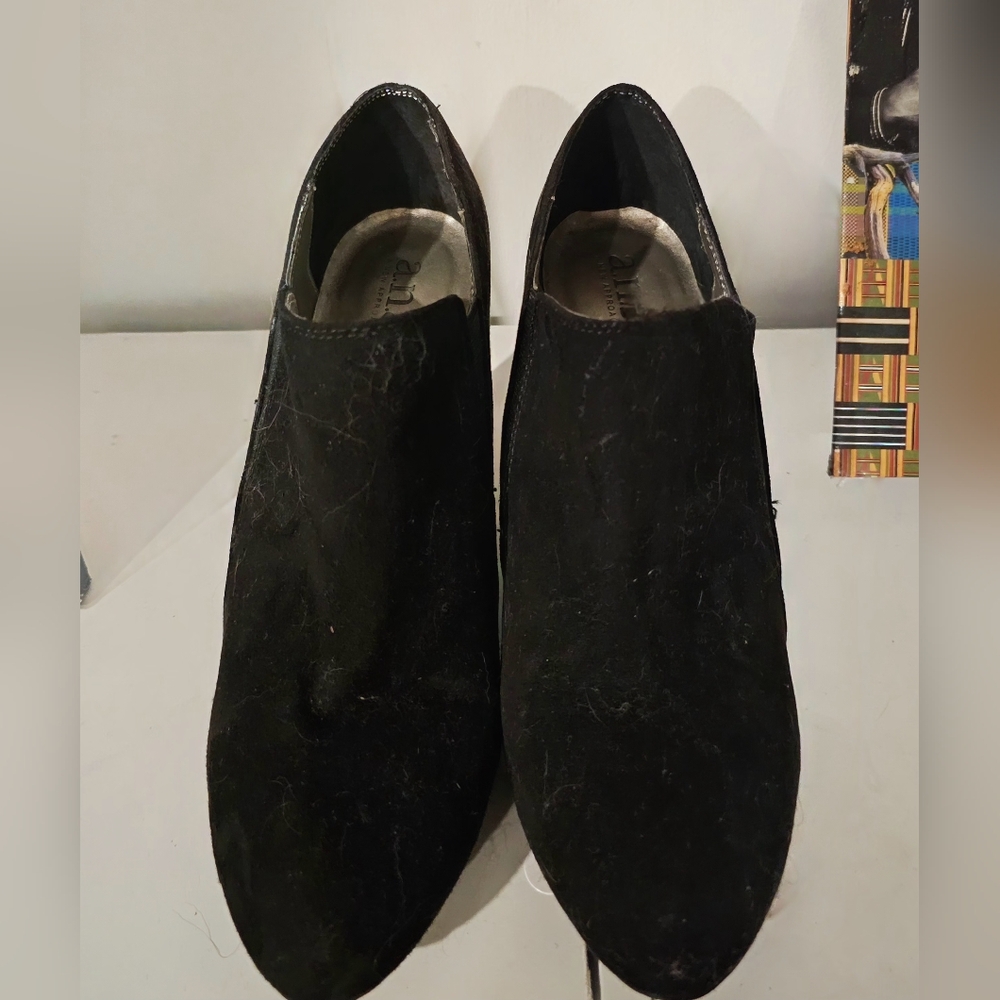 a.n.a. A New Approach Black Suede Ankle Booties Slip-Ons Heels